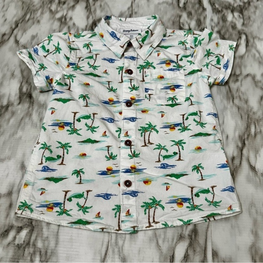 Tommy Bahama White and Green Tropical Button Down Shirt Dinosaur Palm Trees